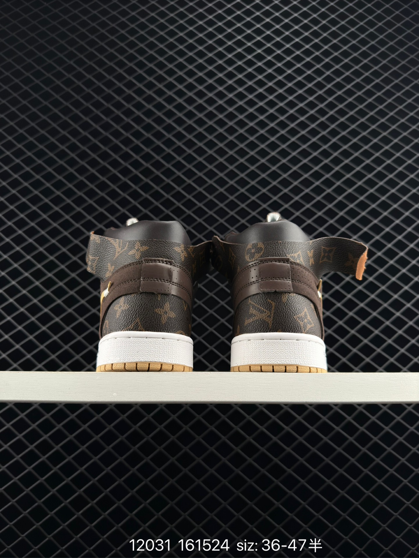 OFF-WHITE x Air Jordan 1 Retro High OG “UNC”